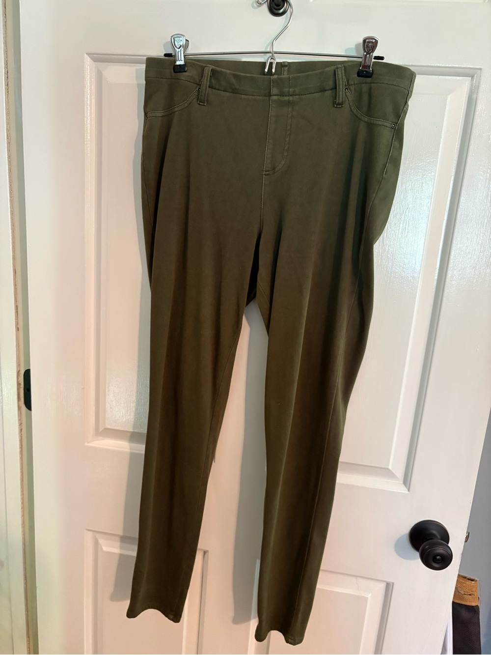 Time and Tru Olive Green Skinny Pants